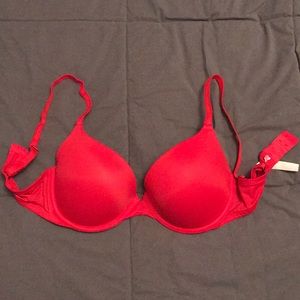 34 D